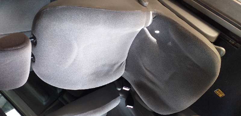 ASIENTO DELANTERO IZQUIERDO