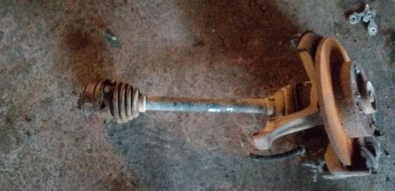 TRANSMISION DELANTERA IZQUIERDA