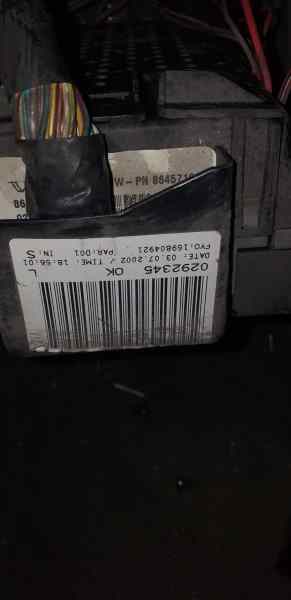 CAJA RELES / FUSIBLES