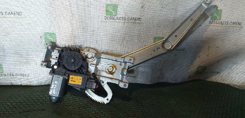 ELEVALUNAS DELANTERO DERECHO