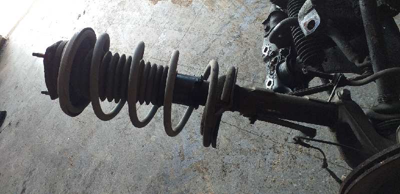 AMORTIGUADOR DELANTERO DERECHO