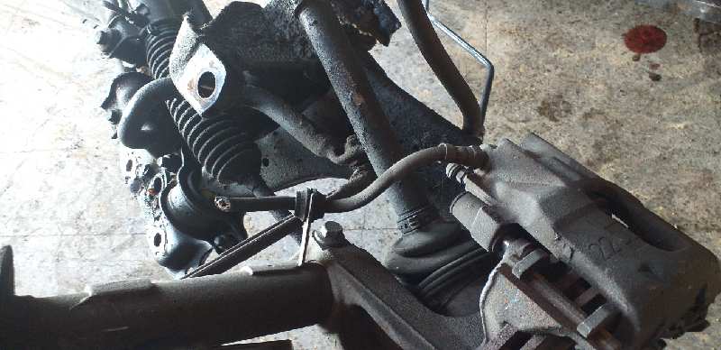 BRAZO SUSPENSION INFERIOR DELANTERO DERECHO