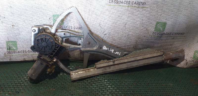 ELEVALUNAS DELANTERO IZQUIERDO