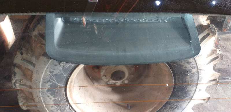 LUZ CENTRAL DE FRENO