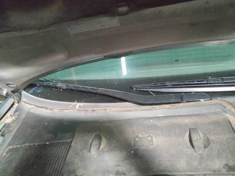 BRAZO LIMPIA DELANTERO DERECHO