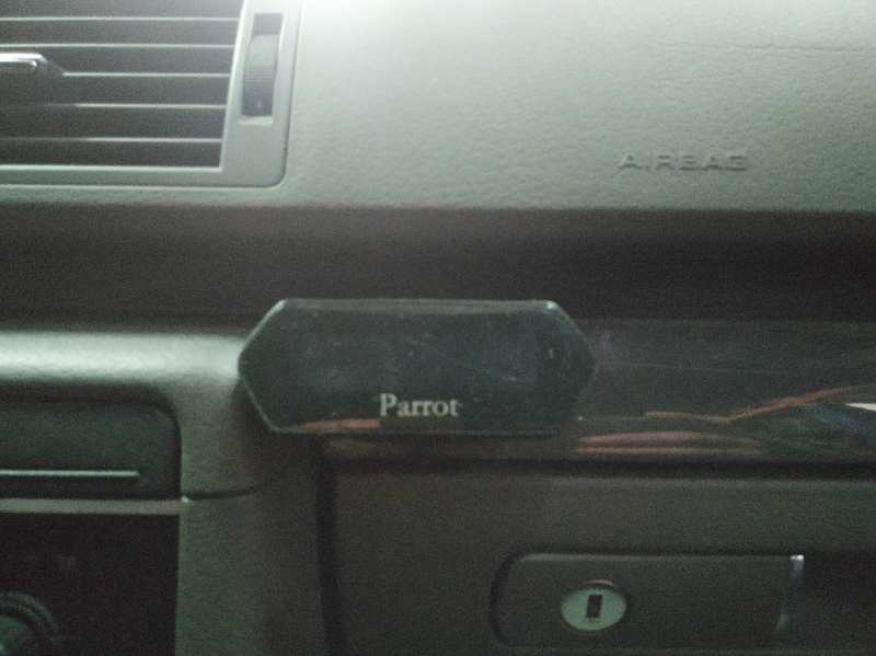 MANOS LIBRES PARROTS