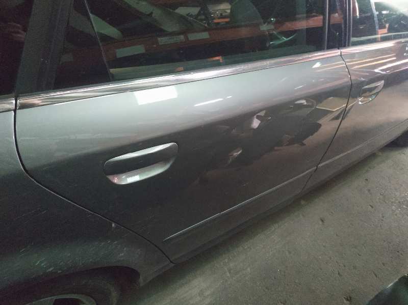 PUERTA TRASERA DERECHA