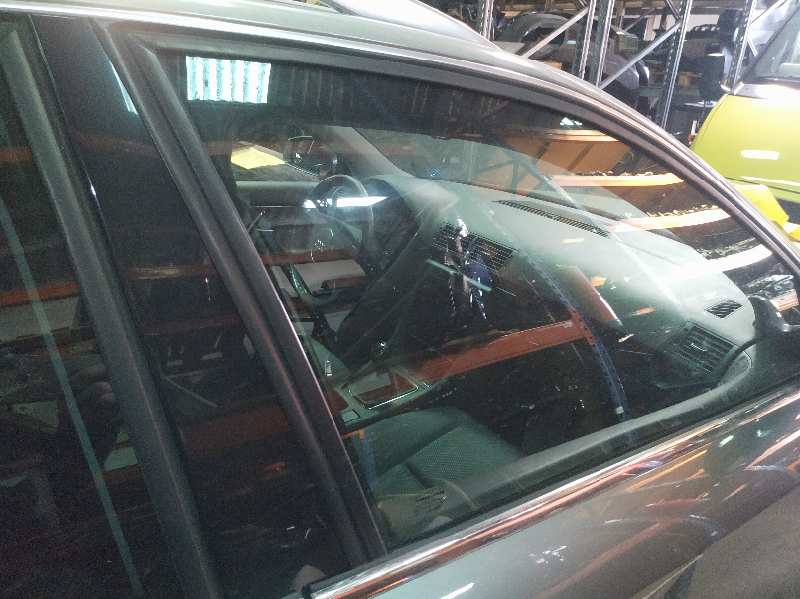 LUNA CUSTODIA DELANTERA DERECHA