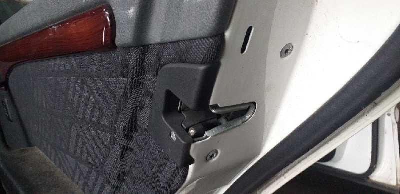 CERRADURA PUERTA TRASERA DERECHA 