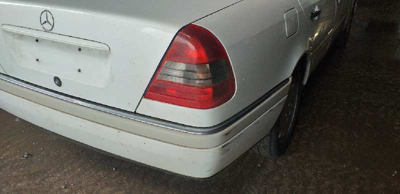 MANGUETA TRASERA DERECHA