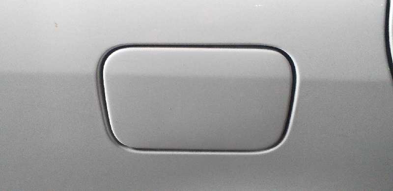 TAPA EXTERIOR COMBUSTIBLE