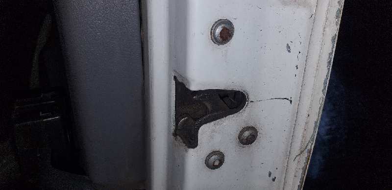 CERRADURA PUERTA DELANTERA DERECHA