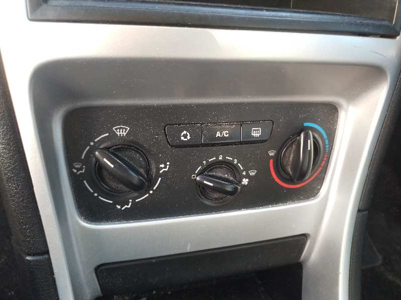 MANDO CALEFACCION /  AIRE ACONDICIONADO