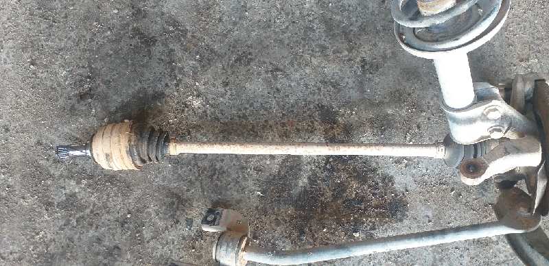 TRANSMISION DELANTERA DERECHA