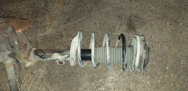 AMORTIGUADOR DELANTERO DERECHO