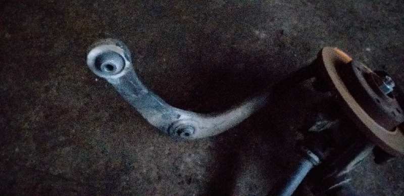 BRAZO SUSPENSION INFERIOR DELANTERO IZQUIERDO