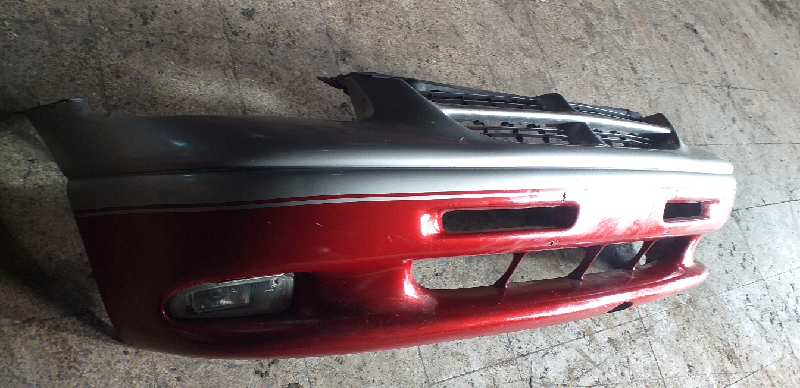 PARAGOLPES DELANTERO