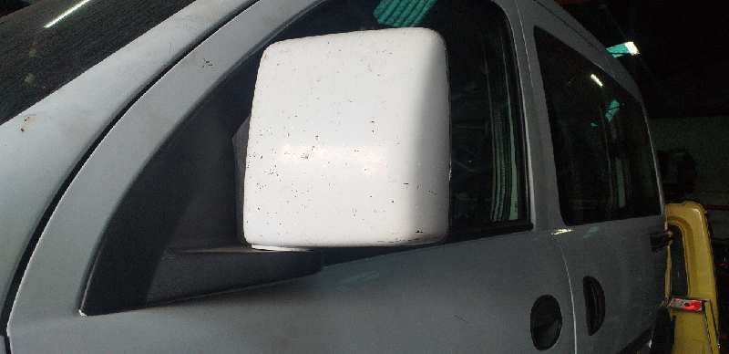 RETROVISOR IZQUIERDO