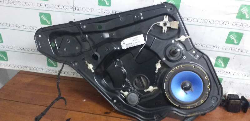 ELEVALUNAS TRASERO IZQUIERDO