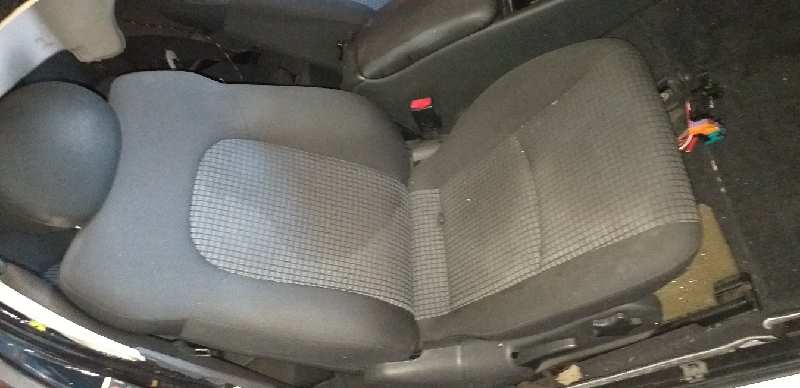 ASIENTO DELANTERO DERECHO