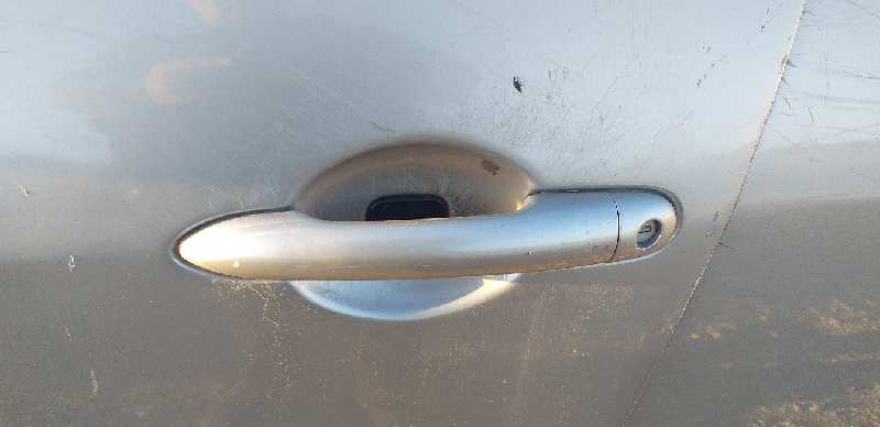 MANETA EXTERIOR DELANTERA IZQUIERDA