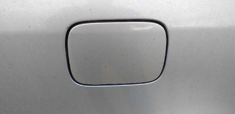 TAPA EXTERIOR COMBUSTIBLE