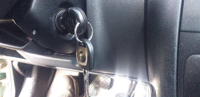 CONMUTADOR DE ARRANQUE