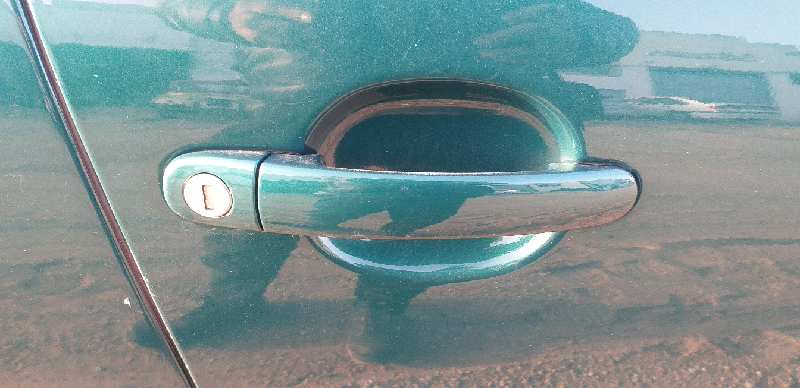 MANETA EXTERIOR DELANTERA DERECHA