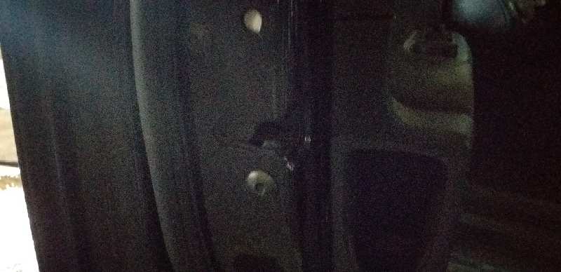 CERRADURA PUERTA DELANTERA IZQUIERDA 