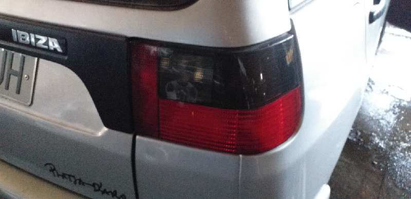 PILOTO TRASERO DERECHO