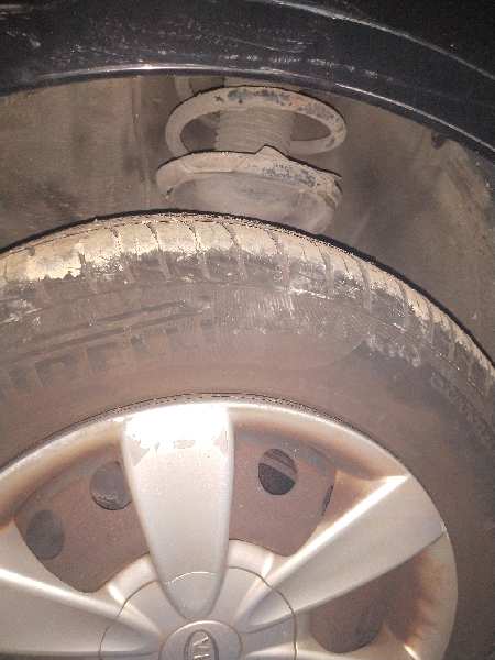 AMORTIGUADOR DELANTERO IZQUIERDO