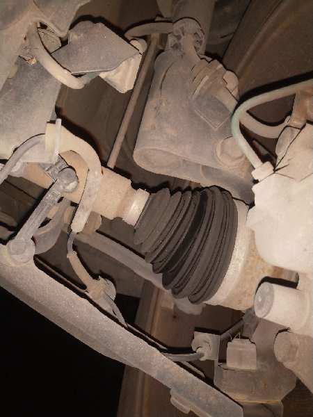 TRANSMISION DELANTERA IZQUIERDA