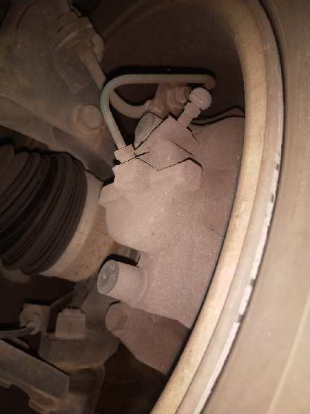 PINZA FRENO DELANTERA IZQUIERDA