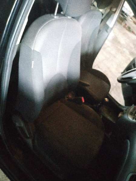 ASIENTO DELANTERO DERECHO