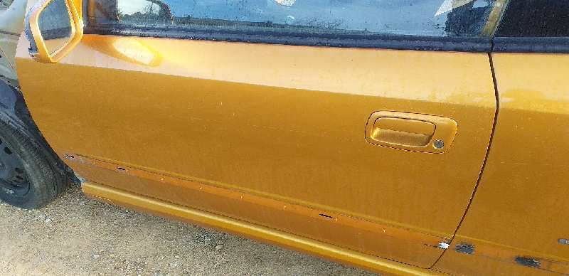 PUERTA DELANTERA IZQUIERDA