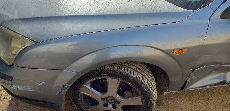 ALETA DELANTERA IZQUIERDA