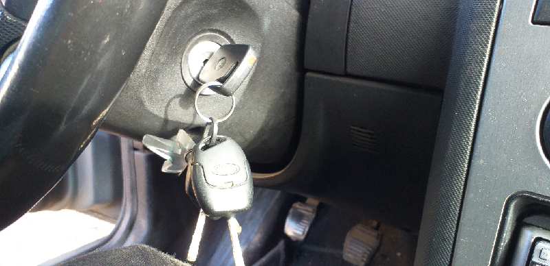 CONMUTADOR DE ARRANQUE