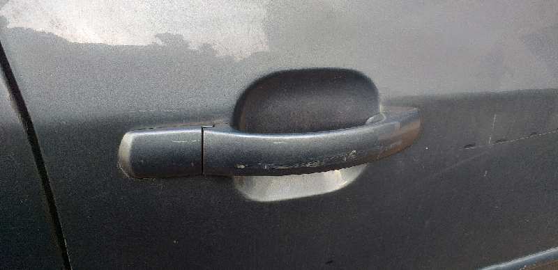 MANETA EXTERIOR DELANTERA DERECHA