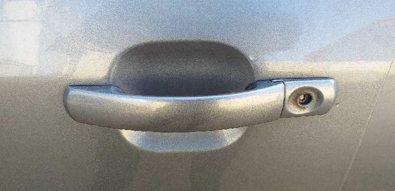 MANETA EXTERIOR DELANTERA IZQUIERDA