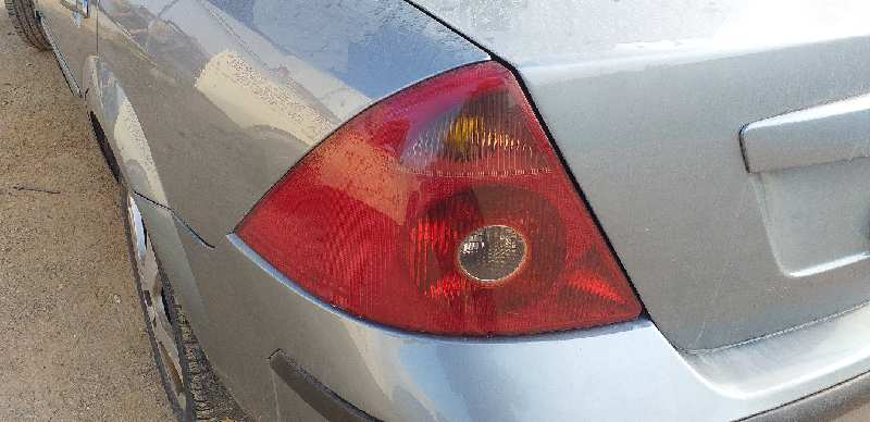 PILOTO TRASERO IZQUIERDO