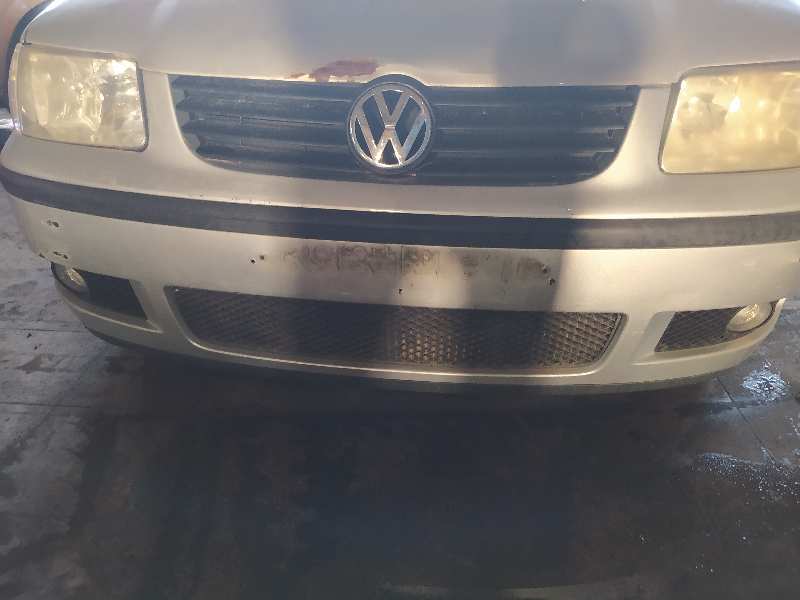 PARAGOLPES DELANTERO