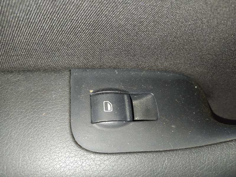 ELEVALUNAS TRASERO IZQUIERDO