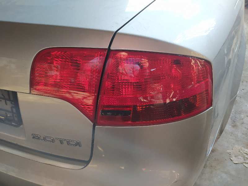 PILOTO TRASERO DERECHO