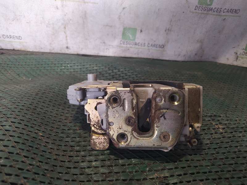 CERRADURA PUERTA DELANTERA DERECHA