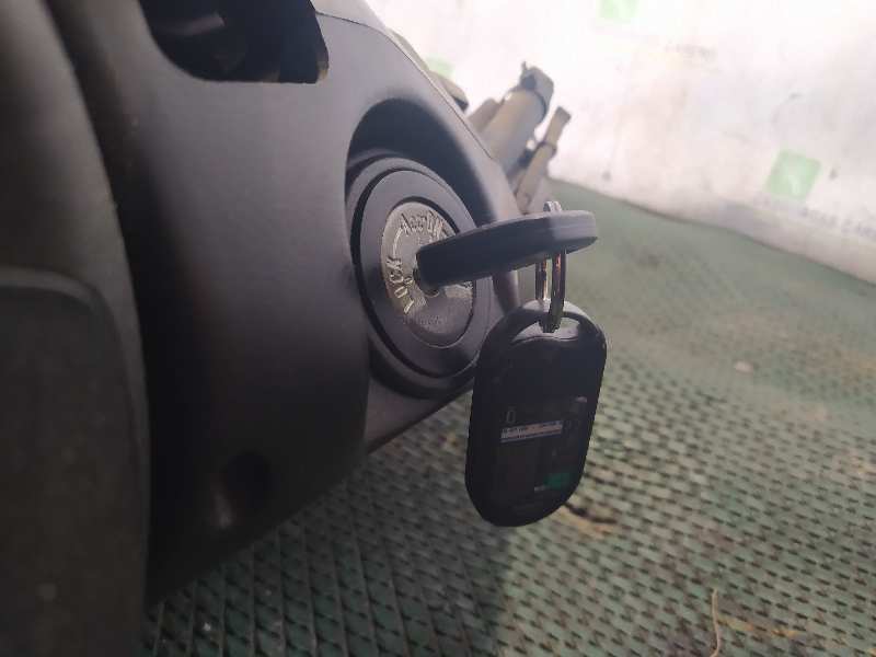 CONMUTADOR DE ARRANQUE