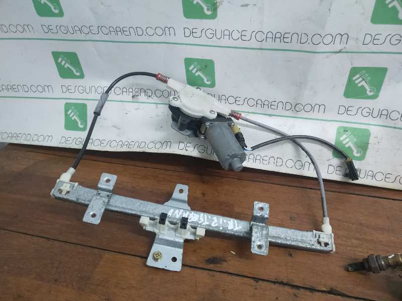 ELEVALUNAS TRASERO IZQUIERDO