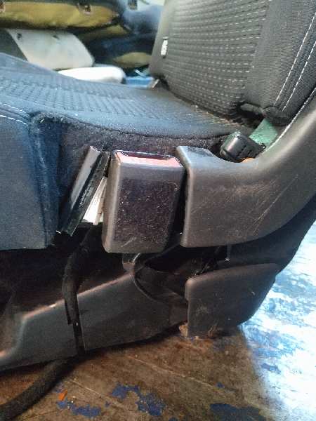 ASIENTOS TERCERA FILA