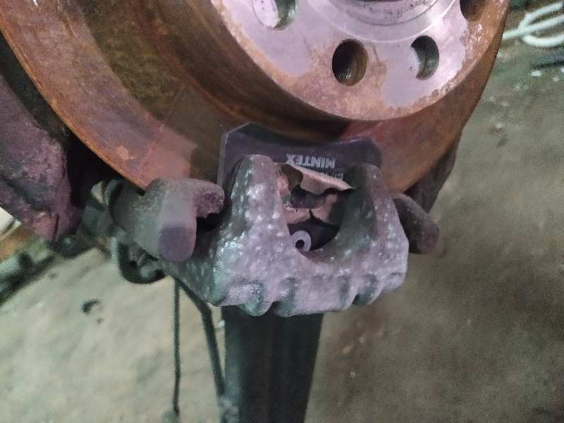 PINZA FRENO TRASERA IZQUIERDA