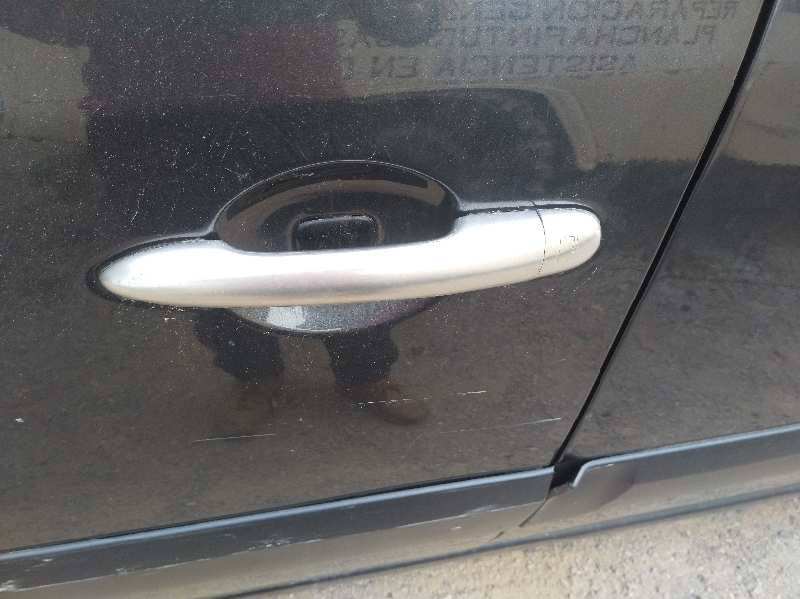 MANETA EXTERIOR DELANTERA IZQUIERDA