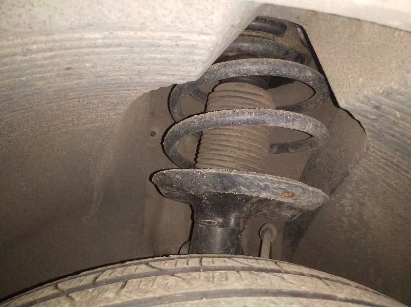 AMORTIGUADOR DELANTERO IZQUIERDO